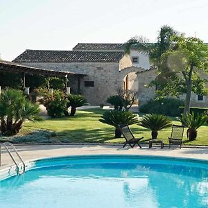 Torre Dantona Country Suites
